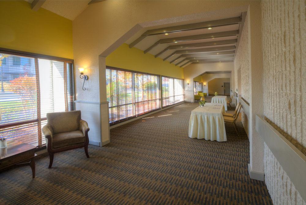Inn At The Commons Medford Dış mekan fotoğraf